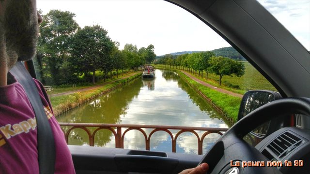 passaggio sui ponti guidare come unauto