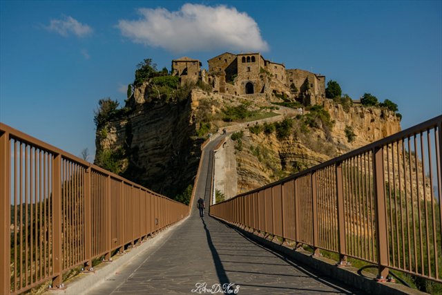 ponte di Civita