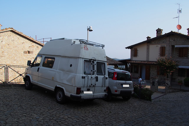 parcheggio campervan cesare