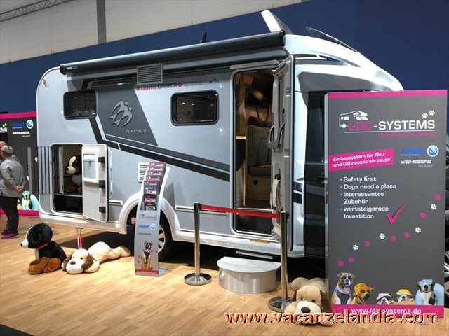 camper allestimento cani 1