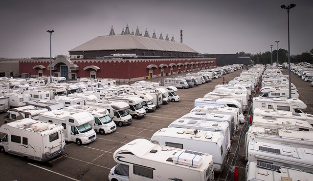 SALONE CAMPER PARCHEGGI AREE ESTERNE