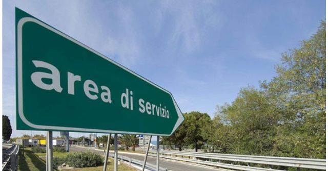 autostrada area servizio