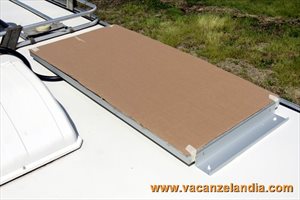 installazione  modulo fotovoltaico camper 16