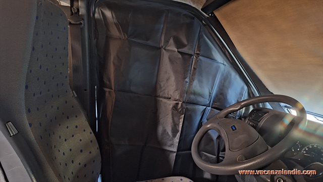 oscuranti interni vetri cabina camper fai da te 09b