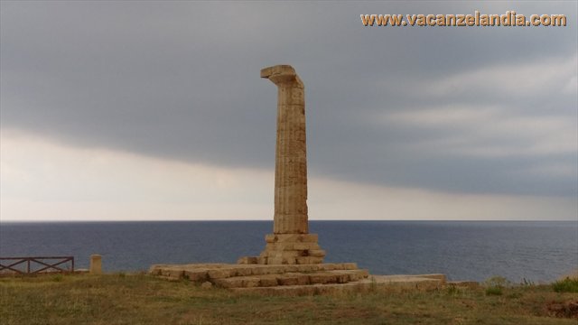 calabria costa saraceni capo colonna