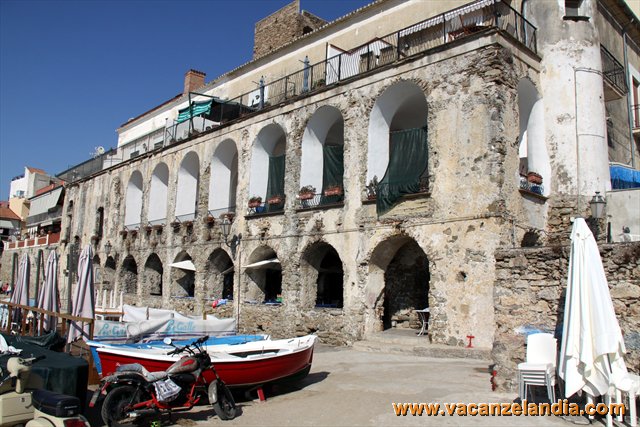 03   Golfo di Salerno   Santa Maria di Castellabbate   ristorante Le Gatte