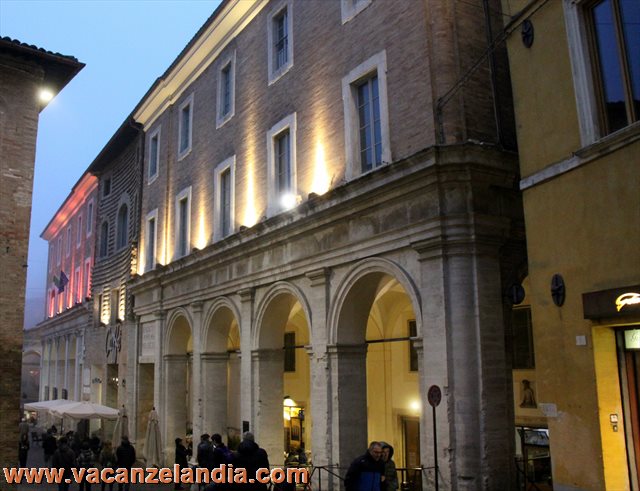 urbino collegio raffaello