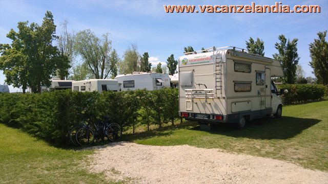 agricamping caprissio camper vacanzelandia