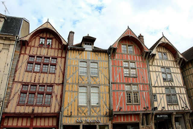 troyes