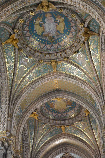 lione basilica Notre Dame de Fourviere interno