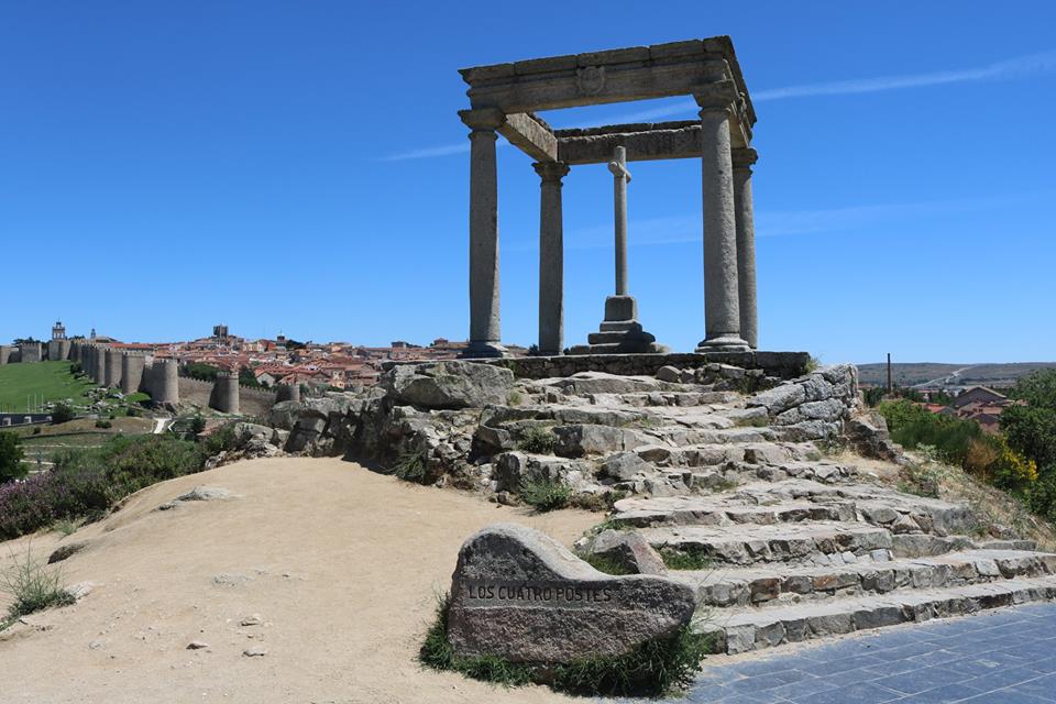 Avila Los cuatros postes