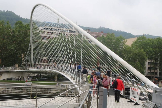 Bilbao ponte Zubizuri