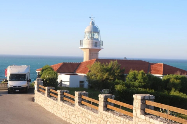 Suances faro sosta camper