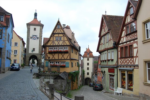 04 Rothenburg piazza Ploenlein porte Sieberstor