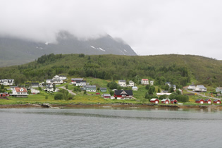13 Fiskefjord verso Svolvaer
