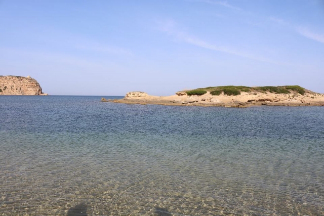 Torre di Capo Mannu con isola di Sa Mesa Longa