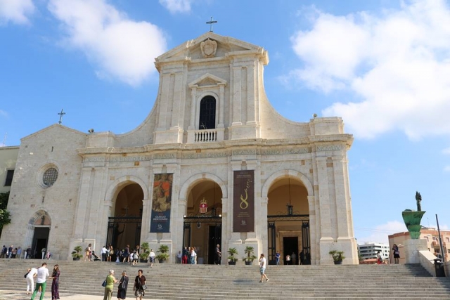 cagliari basilica nostra signora bonaria