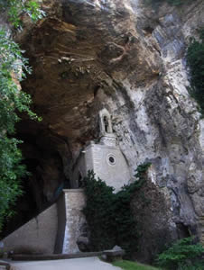 francia La Balme les Grottes 2