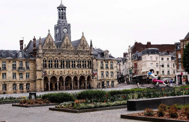 saint quentin piazza