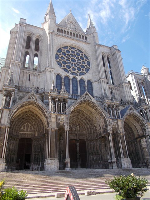 CHARTRES2