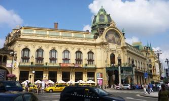 praga_teatro_opera_4