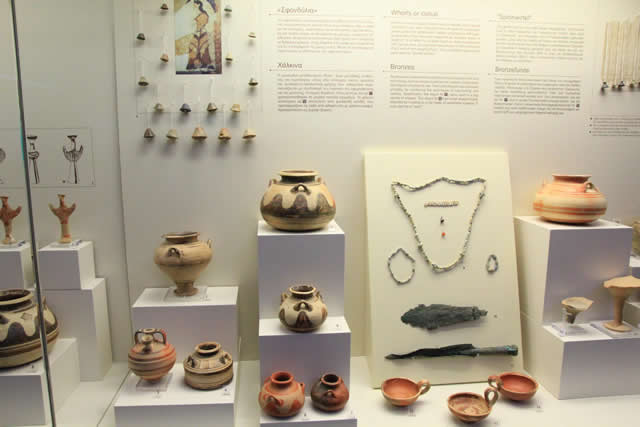 grecia olimpia scavi museo interno 2 640s