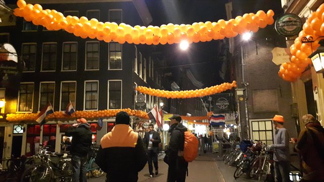 amsterdam festa re