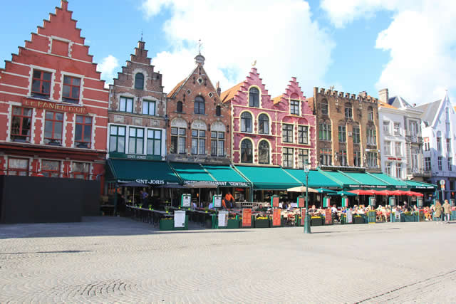 bruges antichi palazzi 640s