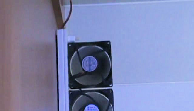 installazione_ventole_pc_in_letto_castello_camper_1