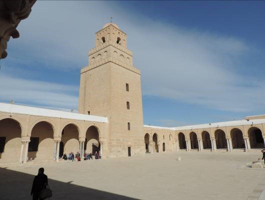 tunisia monumento
