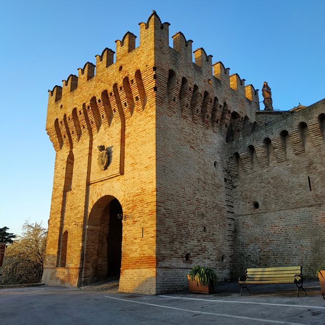 PORTA S GIOVANNI 1