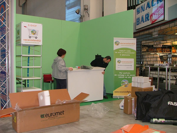 01 - Silvi Marina 2011 - allestimento nostro stand