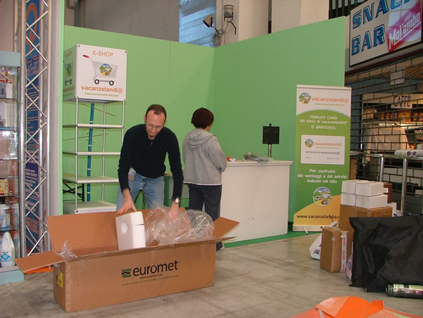 02 - Silvi Marina 2011 - allestimento stand