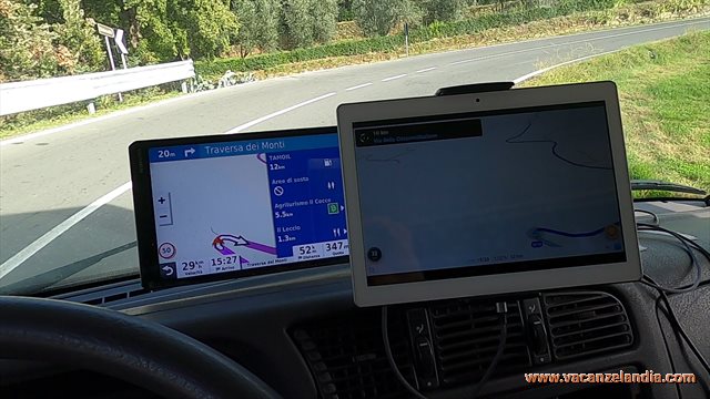 navigatore per camper VS navigatore app 07