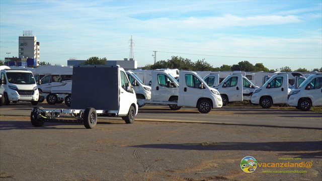 visita stabilimento fabbrica costruzione camper benimar 05