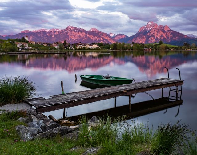 camping via claudia ormeggio lago canoe barche