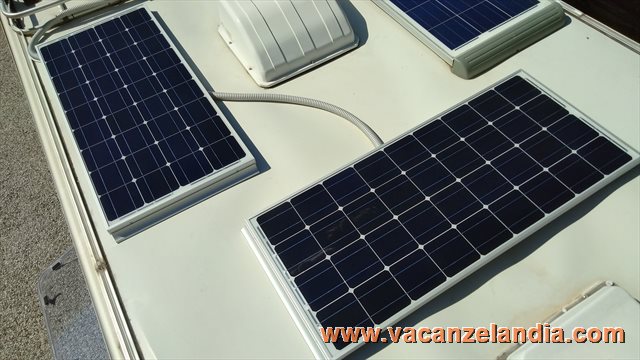 moduli fotovoltaici cbe camper