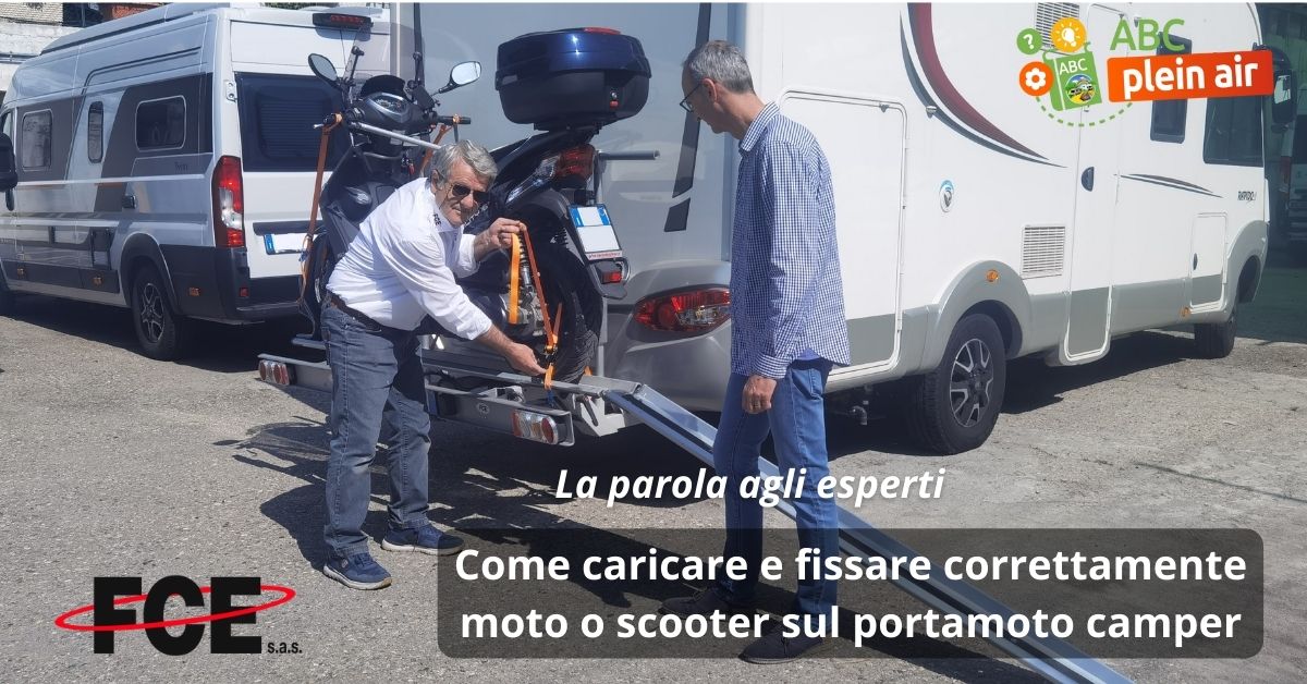 Come caricare e fissare correttamente moto scooter sul portamoto camper fce