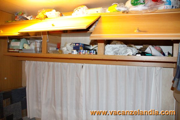 danni_intrusione_furto_camper_rimessaggio_6